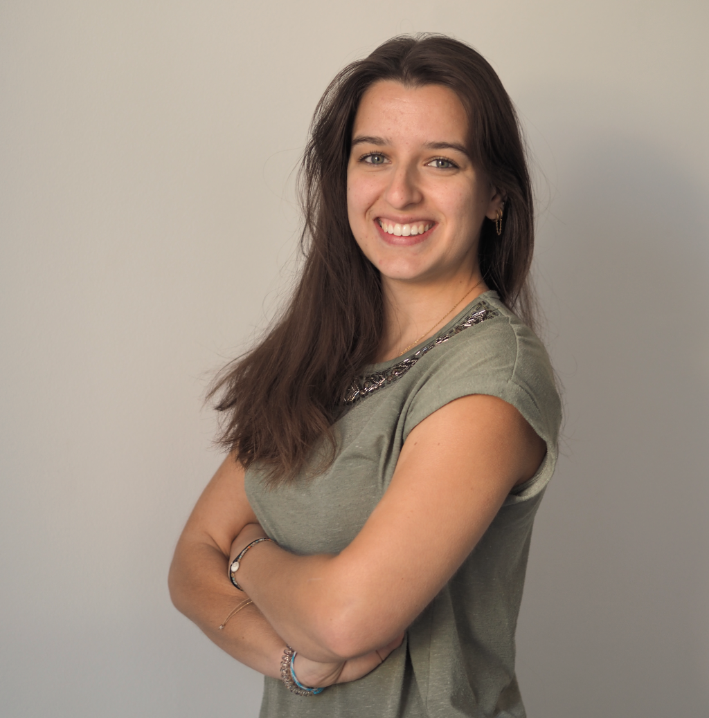 Laurie, coach sportive certifiée BPJEPS et hypnothérapeute à Lozanne près de Lyon